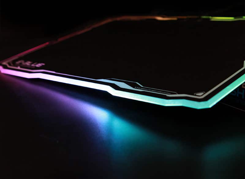 Tapis de souris de gamer avec eclairage RGB 93 x 30 cm - Tapis de souris de  gamer avec éclairage RGB, VavaBid